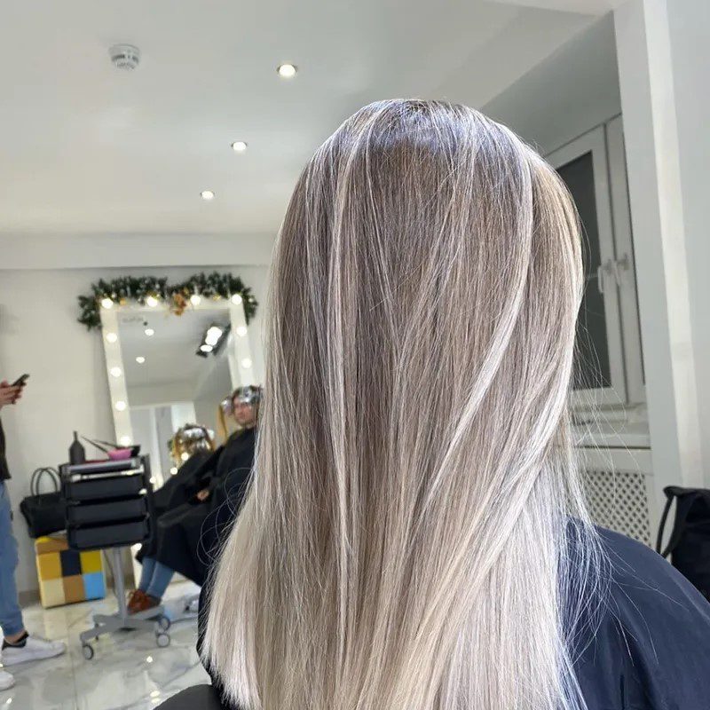 Certifikované kurzy pre kaderníčky Nitra – Luxury Academy